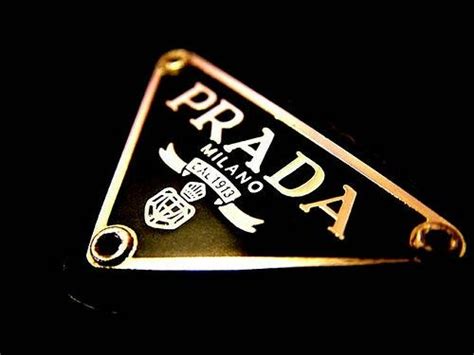 qué es prada|is prada a luxury brand.